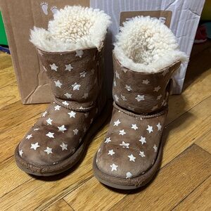 UGG Brown Star Kids Boots